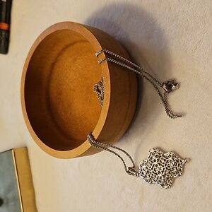 Kendra Scott long silver filagree pendant necklace